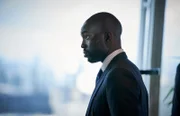 Alex Dumani (Paapa Essiedu)