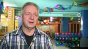 Die Bowlingbahn von Familie Wolff muss geräumt werden..