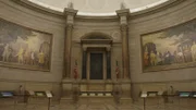 Rotunde der National Archives in Washington – Aufbewahrungsort der amerikanischen Unabhängigkeitserklärung, der Verfassung und der "Bill of Rights".