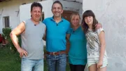 Peter (li.), Trödelprofi Mauro Corradino (2.v.li.), Andrea und Jasmin
