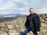 Island mit Alexander Armstrong Tanz auf dem Vulkan Alexander Armstrong erkundet Island – das Land der Gletscher und Geysire.