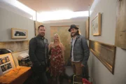 V.l.: Steve und seine Frau Marie mit Will Hardie.