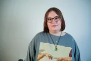 Leonie (23) bekommt mit 17 Jahren die Verdachtsdiagnose Borderline. Ihr Glück, denn sonst würde sie heute vielleicht nicht mehr leben.