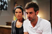 Doris (Simone Ritscher, l.); Nils (Florian Stadler, r.)
