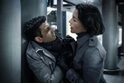 Kaspar (Adeel Akhtar, l.); Emily (Olivia Williams, r.)