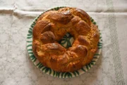 Osterkranz aus Germteig in Weikendorf.