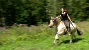 Ihre Pferde liebe sie, weil sie sie zwingen würden, im jetzt zu leben.