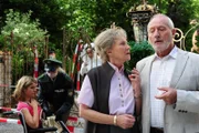 (v.l.n.r.) Marlene (Lucy Scherer); Hildegard (Antje Hagen); Alfons (Sepp Schauer)