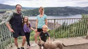 Sascha und Steffi Hofmann haben am Rand des Nationalparks komfortable Lodges gebaut die Touristen das ganze Jahr über mieten können.