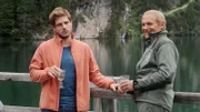 Giorgio hofft, wie sein Onkel Pietro bei der Forstwache arbeiten zu duerfen (von li nach re: Gabriele Rossi, Terence Hill).