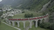 Ein Geniestreich der Eisenbahnpioniere - Kreisviadukt bei Brusio.