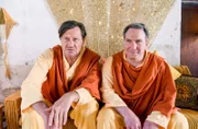 v.li.: Karl (Harald Windisch), Otto (Robert Palfrader).