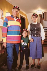 Walther Reyer (Dr. Pankraz Obermayr), Enzi Fuchs (Franzi Pirchner).