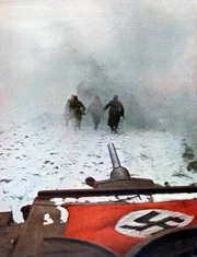 Ein unsicherer Angriff in der Schlacht um Moskau 1942.