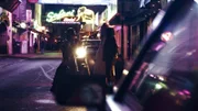 RUNDFUNK BERLIN-BRANDENBURG rbb ist mit acht Filmen im Programm der 72. Internationalen Filmfestspiele Berlin vertreten - Reeperbahn Special Unit 65 Im Stil einer amerikanischen Polizeiserie erzähl "Reeperbahn Special Unit 65" vom Kampf der ersten deutschen Spezialeinheit, der Fachdirektion 65, gegen das Organisierte Verbrechen im Deutschland der 1980er Jahre. Eine Epoche voller gesellschaftlicher Konflikte vor dem Hintergrund der konservativen Wende von Helmut Kohl, dem Aufstieg der GRÜNEN und der Punk-Bewegung, während die AIDS-Pandemie das Rotlichtmilieu aufrüttelt und die Modedroge Kokain zur lukrativen Geldquelle wird. - Ermittlungen im Rotlichtmilieu.