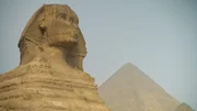 Mehrmals wird der Sphinx restauriert, das erste Mal im 2. Jahrtausend v. Chr.