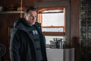 Jess LaCroix (Julian McMahon)