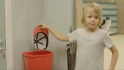 Sander (Leon Rørtveit Sølland) provoziert Sander.