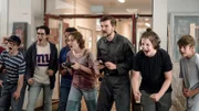 Der Kampf ist eröffnet! Stimpel (Phil Laude), Annika (Mathilda Smidt), Robert (Tim Valerian Alberti, ganz links) und der Rest der AG legen los.