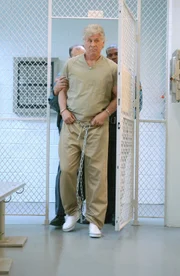 Nur der Fall des bereits 1977 in Philadelphia ermordeten Mike Cahill passt in Roys (Barry Bostwick) Opferschema. Doch hat er diese Tat tatsächlich begangen?