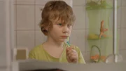 Hugo (Petter Mortensen) ist sauer auf Marlon.