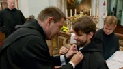 Abt Korbinian und Frater Johannes bei der Generalprobe für den großen Tag.