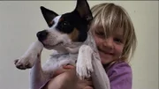 Eva stellt ihren Hund Snoopy vor.