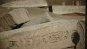 Archäologinnen und Archäologen finden Denkmäler, die Ramses II. gewidmet sind. Sie glauben, seine Hauptstadt "Pi-Ramesse" entdeckt zu haben.