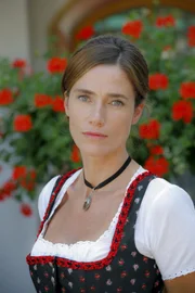 Julia Bremermann (Sabrina Prinz).