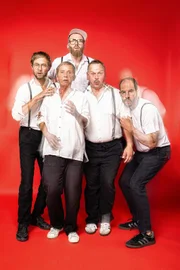 5/8erl in Ehr’n: Max Gaier, Miki Liebermann, Hanibal Scheutz, Robert Slivovsky, Clemens Wenger.