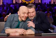 Rateteam-Kapitän Bernhard Hoëcker und der Schauspieler Armin Rohde bilden ein Rateteam.