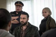 L-R: Revierinspektor Boandl (Christoph Krutzler), Mashid (Sami Nasser), Elfriede Jandrasits (Brigitte Kren).