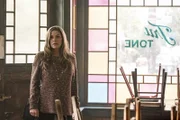 Linda Pride (Paige Turco)