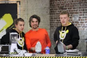 Was haben Bügeleisen, Kaffee- und Spülmaschine gemeinsam? "Checkpoint" testet, wie man mit ihnen warme Mahlzeiten zubereiten kann.