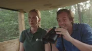 Tobi mit Försterin Marion: Ob die beiden ein Reh beobachten können?