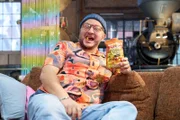 Chips werden durch Frittieren knusprig. Dieser Crunch darf auch bei den kalorienreduzierten Pom-Bären aus dem Ofen nicht fehlen.