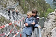Sabrina Reiter (Julia Schromm), Martin Loos (Gernot Gasteiger).