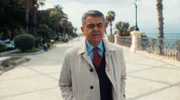 NDR Fernsehen DIE MAFIAMORDE VON DUISBURG, "Folge 1 Sechs Tote in der Nacht", am Mittwoch (14.05.25) um 22:45 Uhr. Giampiero Muroni, Hauptkommissar der italienischen Staatspolizei und Mafia-Experte, wurde bereits am Tag nach der Tat zur Unterstützung der deutschen Ermittler nach Duisburg entsandt. Erstmals erzählt er in dieser Crime-Serie von den gemeinsamen Ermittlungen und liefert zahlreiche Hintergründe zur ’Ndrangheta.