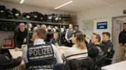 Einsatzbesprechung bei der Polizei, direkt an einer Erstaufnahmeeinrichtung für Geflüchtete in Sigmaringen.