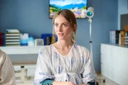 Die schwangere Vivien Ofrazek (Paula Kroh) erleidet einen Rückfall in die Magersucht. Obwohl sie unbedingt möchte, dass es ihrem Baby gut geht, schafft sie es nicht, ihre Ess-Störung zu überwinden.