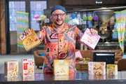 Berliner werden traditionell an Silvester oder Karneval gegessen. Es gibt sie aber auch jederzeit tiefgekühlt im Supermarkt. Dort ist das Gebäck gut ein Drittel günstiger als beim Bäcker. Sebastian Lege deckt auf, welche Zutaten in den Tiefkühl-Berlinern stecken.