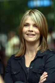 Detective Alexandra Eames (Kathryn Erbe) ermittelt im Bekanntenkreis eines ermordeteten Historikers. Hat jemand aus dessen Familie den Mann vergiftet?