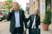 Dr. Roland Heilmann versucht über eine IT-Hotline einen Teil seines Podcasts zu löschen.