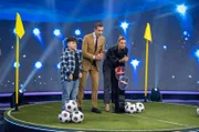 Sofian (11 Jahre), Kai Pflaume, Laura Wontorra