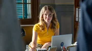 Überraschung: Eva (Leonie Brill) lernt fleißig in Papas Büro. Beissl ist schwer erleichtert und stolz