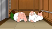 Peter Griffin (l.); Gott (r.)