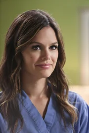 Nachdem Zoe (Rachel Bilson) den Sommer in New York verbracht hat, glaubt sie, nie wieder nach Bluebell zurückkehren zu wollen ...
