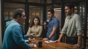(v.l.n.r.) Ernie Malik (Jason Antoon); Lucy Tara (Yasmine Al-Bustami); Kai Holman (Alex Tarrant); Jesse Boone (Noah Mills)