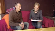Arger gibt es auch im Schloß Holte-Stukenbrock in Nordrhein-Westfalen. Hier haben Michaela und Michael vor sechs Monaten ein 200 Jahre altes Fachwerkhaus gekauft.  Doch auf ihren Einzug warten sie vergebens: Mietnomaden haben sich in ihrem 140 Quadratmeter großen Häuschen breit gemacht..