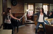 Lilys (Alyson Hannigan, l.) und Robins (Cobie Smulders, r.) Fechtkampf bleibt nicht ohne Folgen ...
